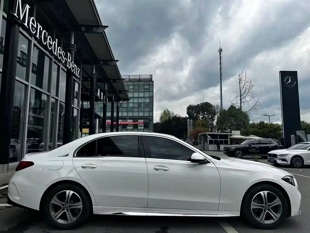 Mercedes-Benz C-Class 2022 C 200 L Sports Edition купить на сайте DeffCars
