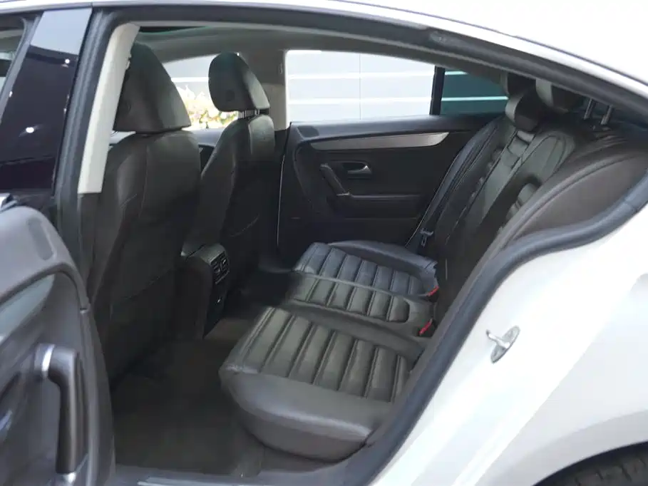 FAW-Volkswagen CC 2018 1.8TSI luxury model купить на сайте DeffCars
