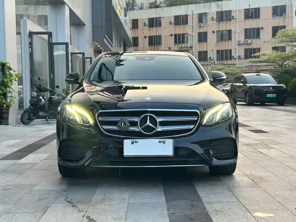 Mercedes E-Class 2017款 E 300 L 运动豪华型 купить на сайте DeffCars