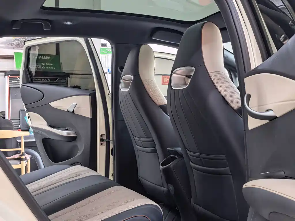 Dolphin 2024 Honor Edition 420km Fashion купить на сайте DeffCars