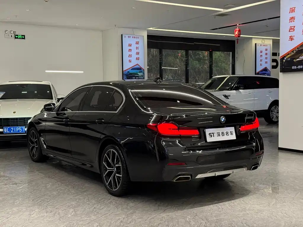 BMW 5 Series 2022 facelift 530Li exclusive M sports package купить на сайте DeffCars