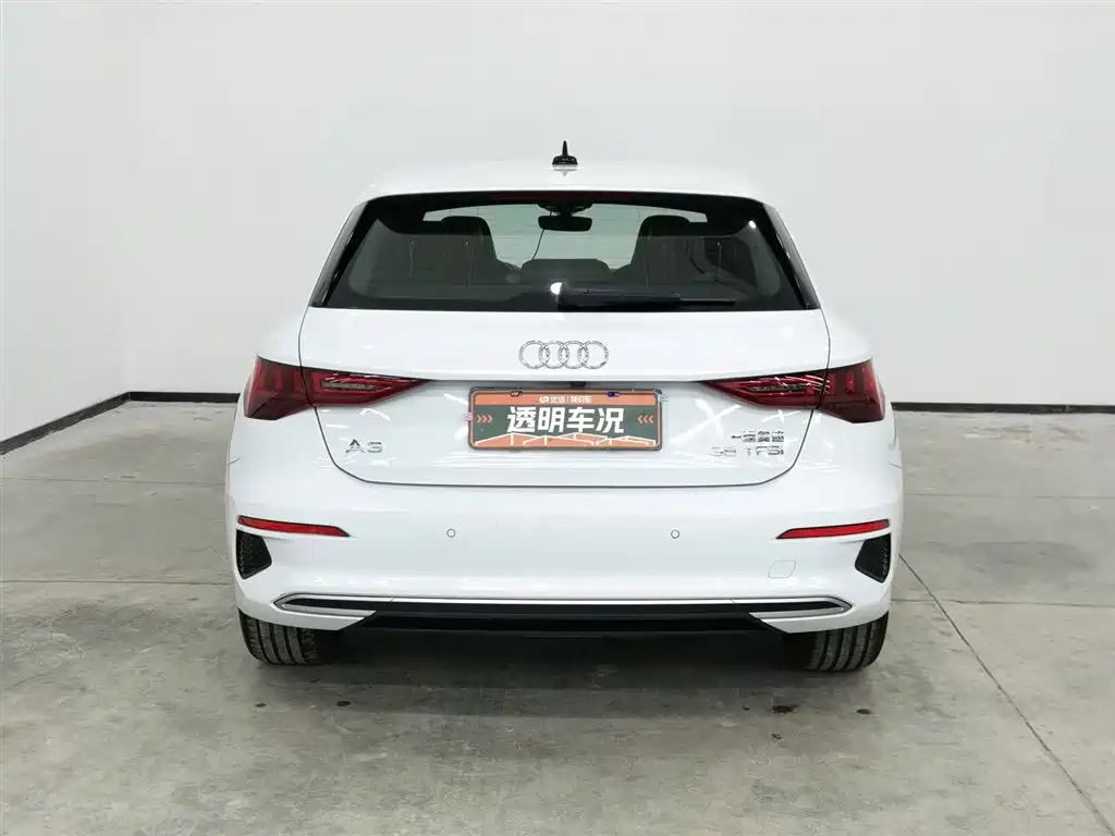 Audi A3 2022 Sportback 35 TFSI Enterprising and Elegant Model купить на сайте DeffCars