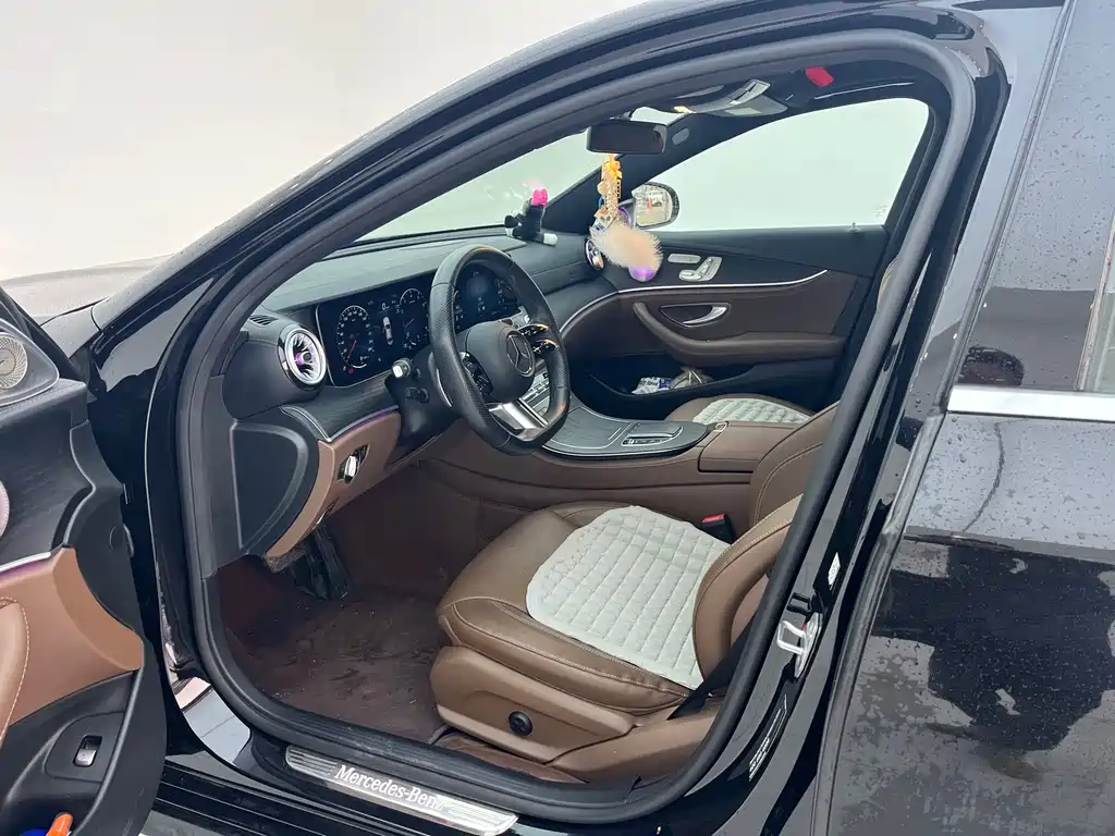 Mercedes-Benz E-Class 2023 E 300 L Sports Luxury купить на сайте DeffCars