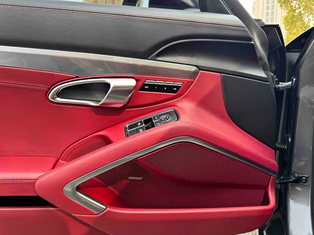 Porsche 911 2016 Carrera 3.0T купить на сайте DeffCars