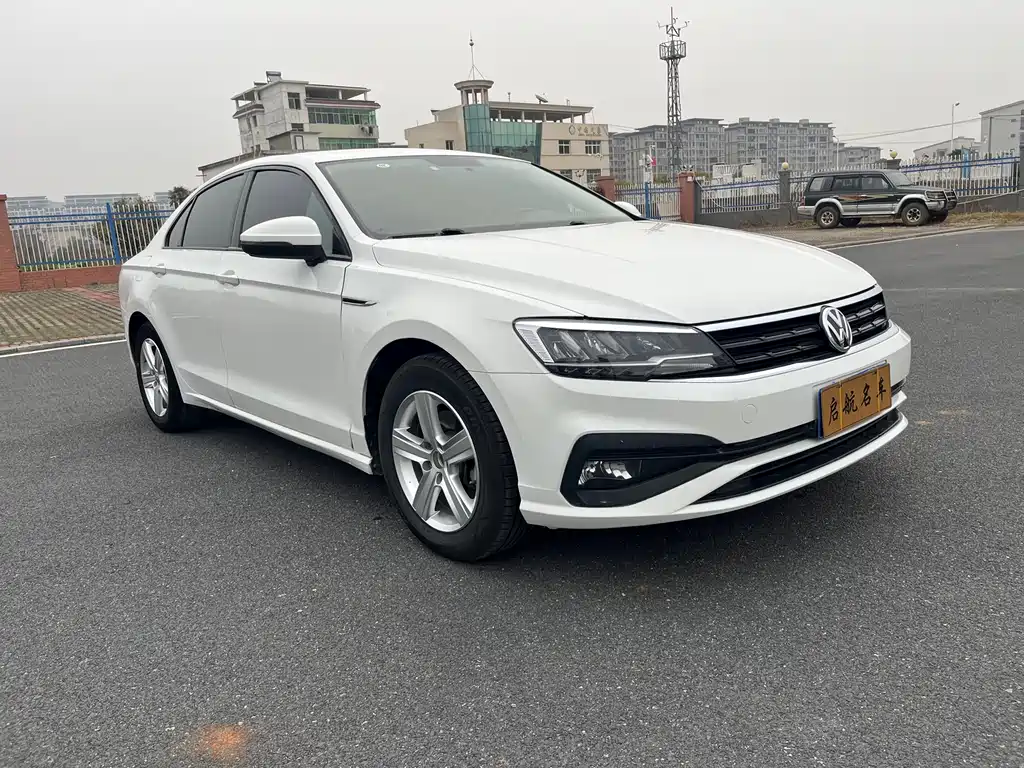 Lingdu 2021 230TSI DSG Fashion Edition купить на сайте DeffCars