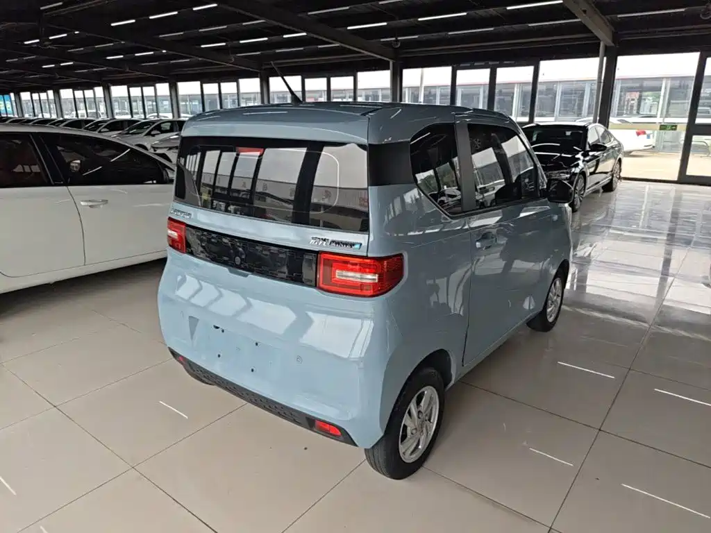 Hongguang MINIEV 2020 Yuexiang model lithium iron phosphate купить на сайте DeffCars