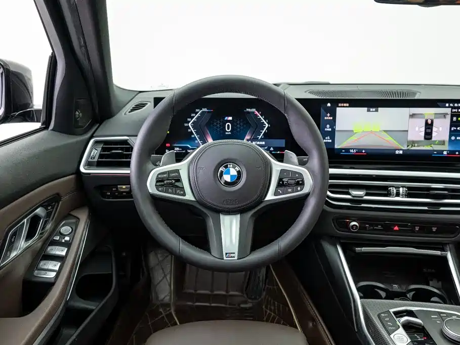 BMW 3 Series 2023 330i M Sports Night Package купить на сайте DeffCars