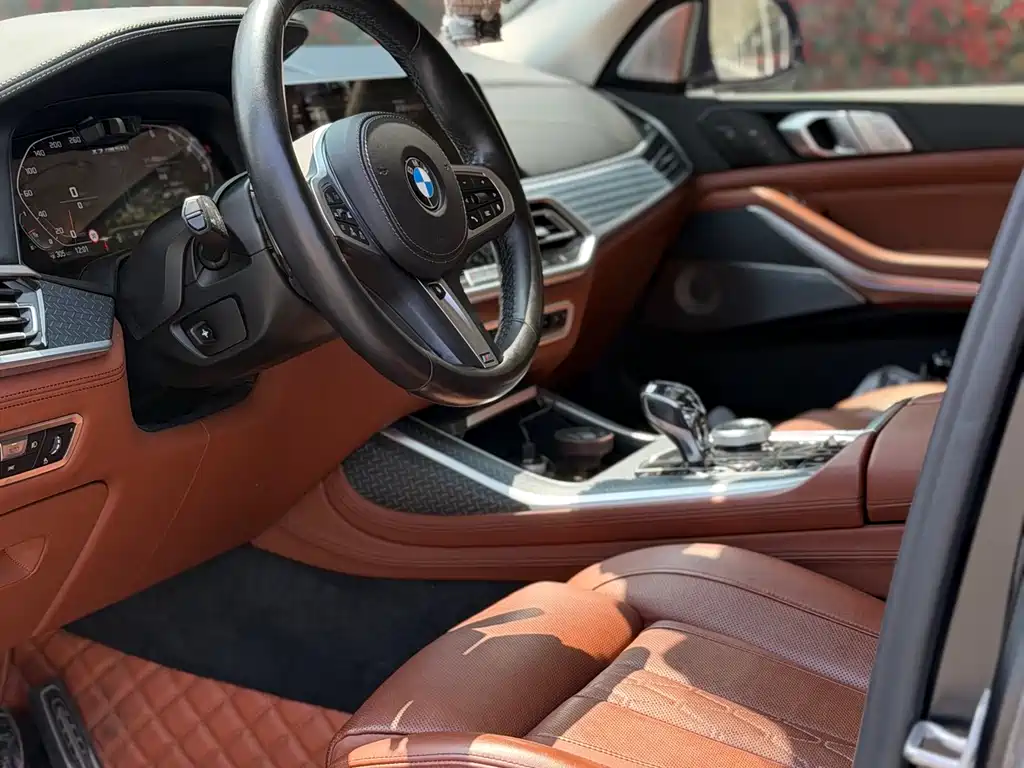 BMW X7 2022 xDrive M50i купить на сайте DeffCars