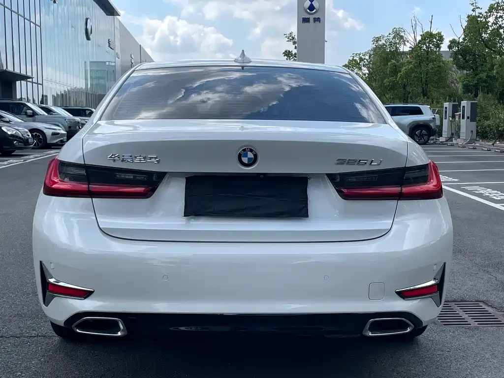 BMW 3 Series 2020 facelift 325Li first edition купить на сайте DeffCars