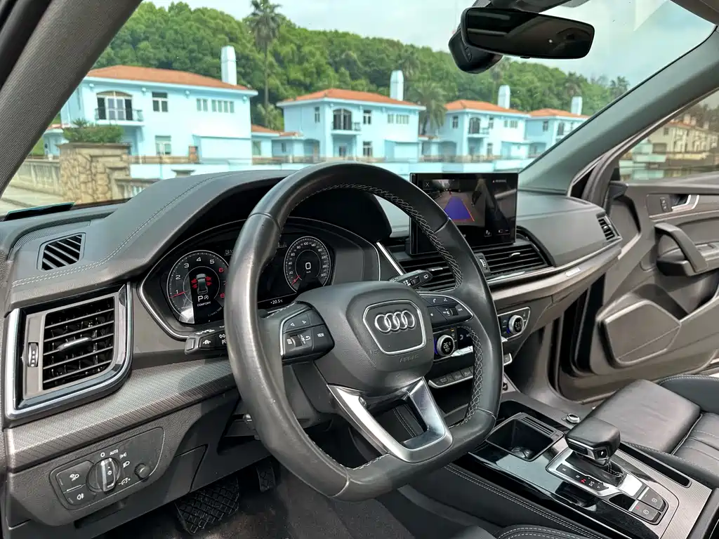 Audi Q5L 2022 facelift 40T luxury and elegant model купить на сайте DeffCars