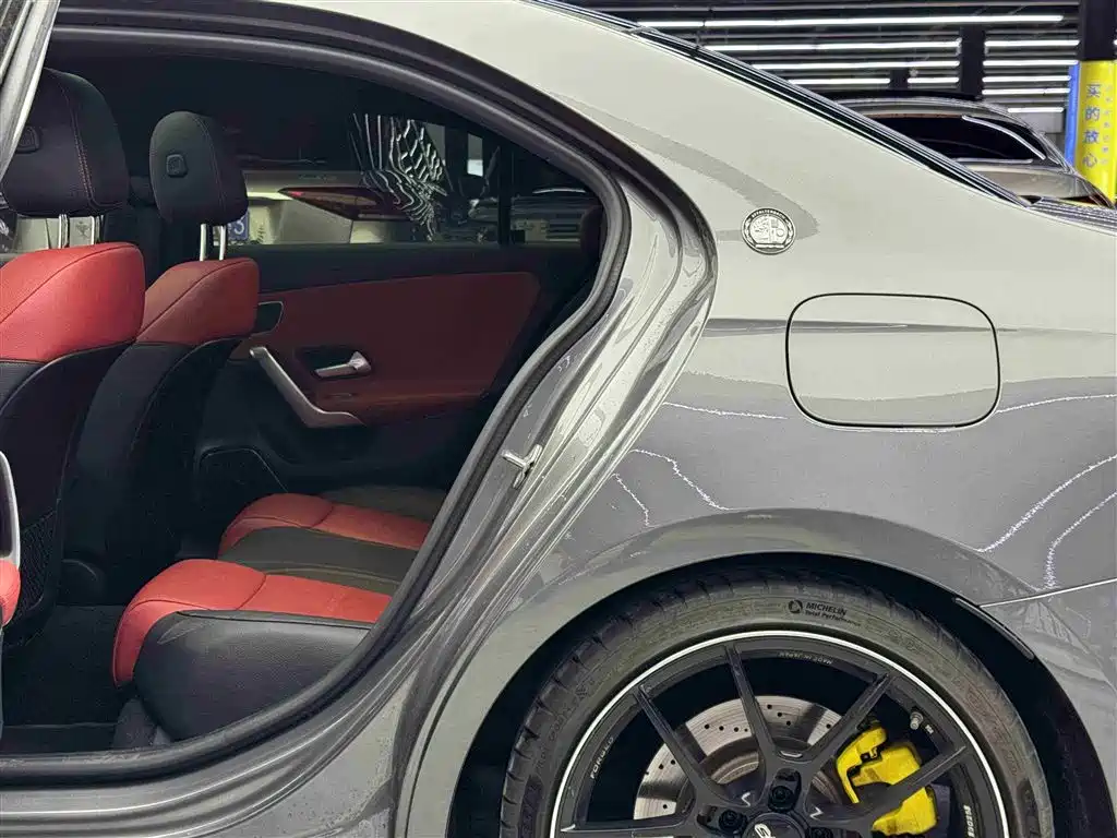 Mercedes-Benz A-Class AMG 2020 AMG A 35 L 4MATIC купить на сайте DeffCars