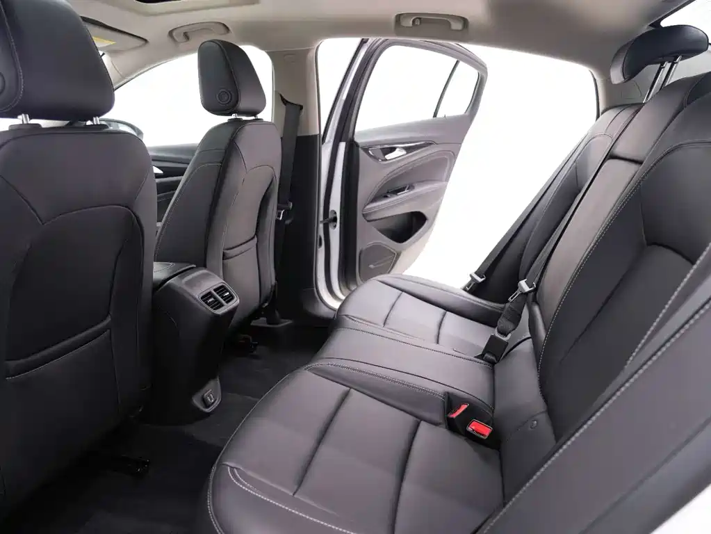 Regal 2024 25T Super Edition купить на сайте DeffCars