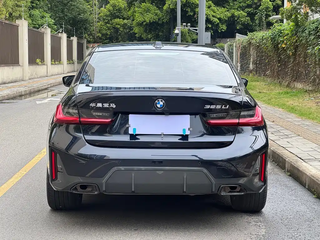 BMW 3 Series 2023 325Li M Sports Night Package купить на сайте DeffCars