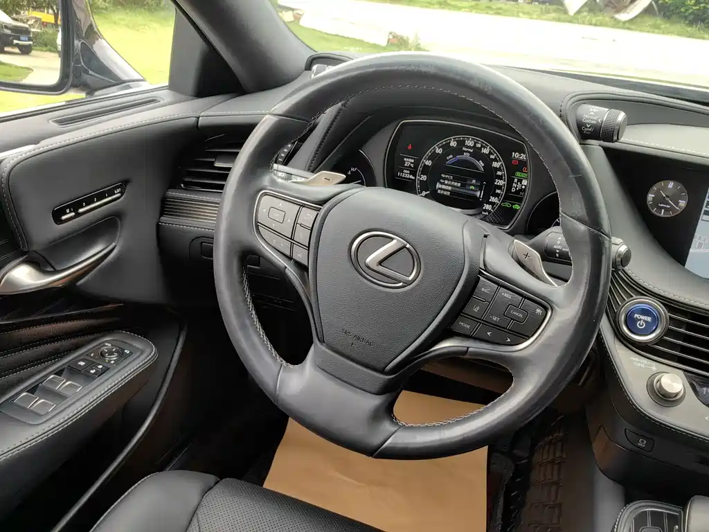 Lexus LS 2018 500h Excellence Edition National V купить на сайте DeffCars