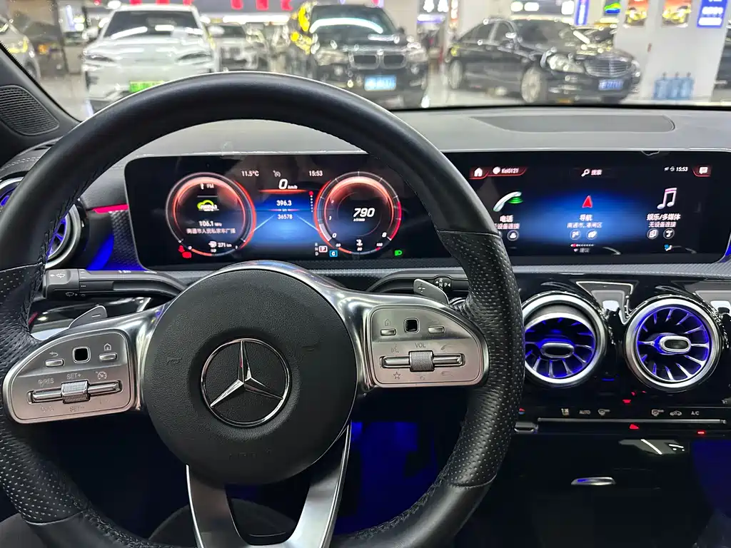 Mercedes-Benz A-Class 2020 Facelift A 200 L Sports Sedan Dynamic Type купить на сайте DeffCars