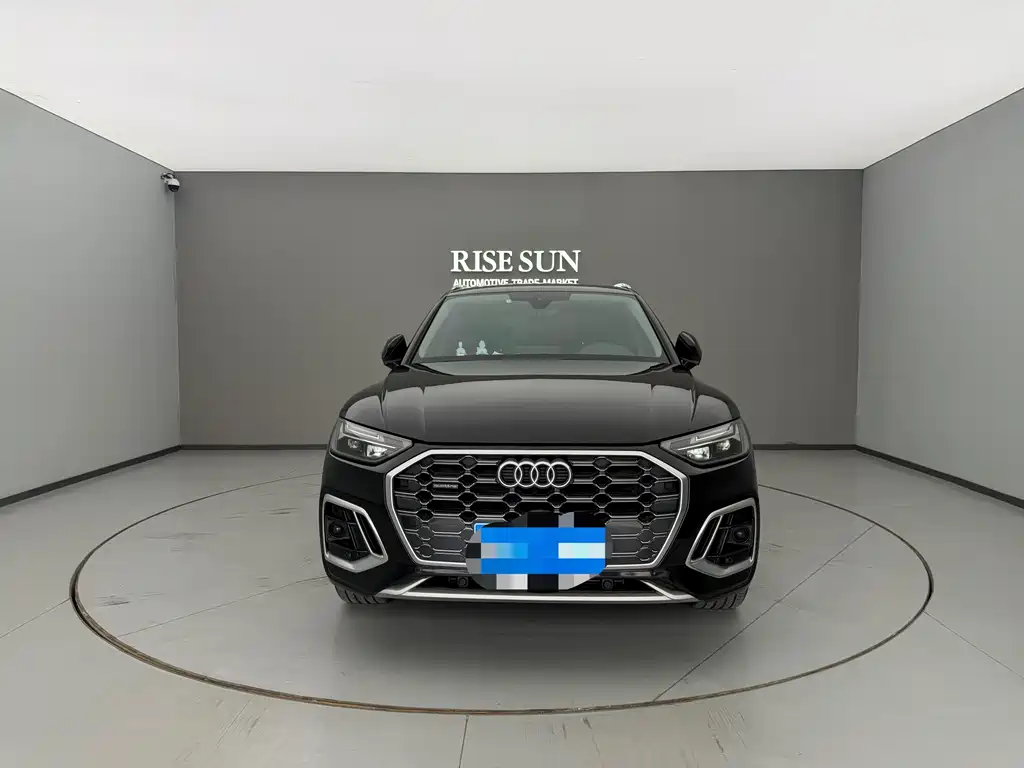 Audi Q5L 2022 40T fashionable and dynamic model купить на сайте DeffCars