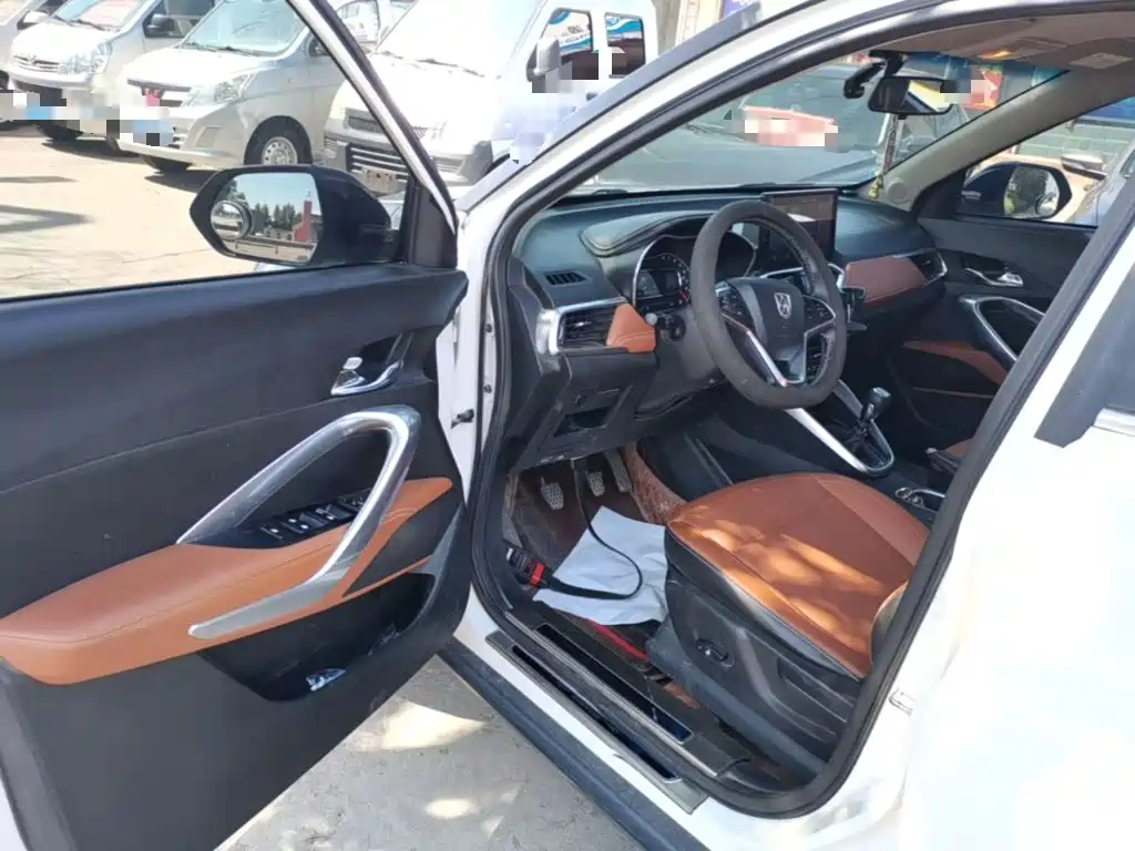 Baojun 510 2017 1.5L manual luxury model купить на сайте DeffCars