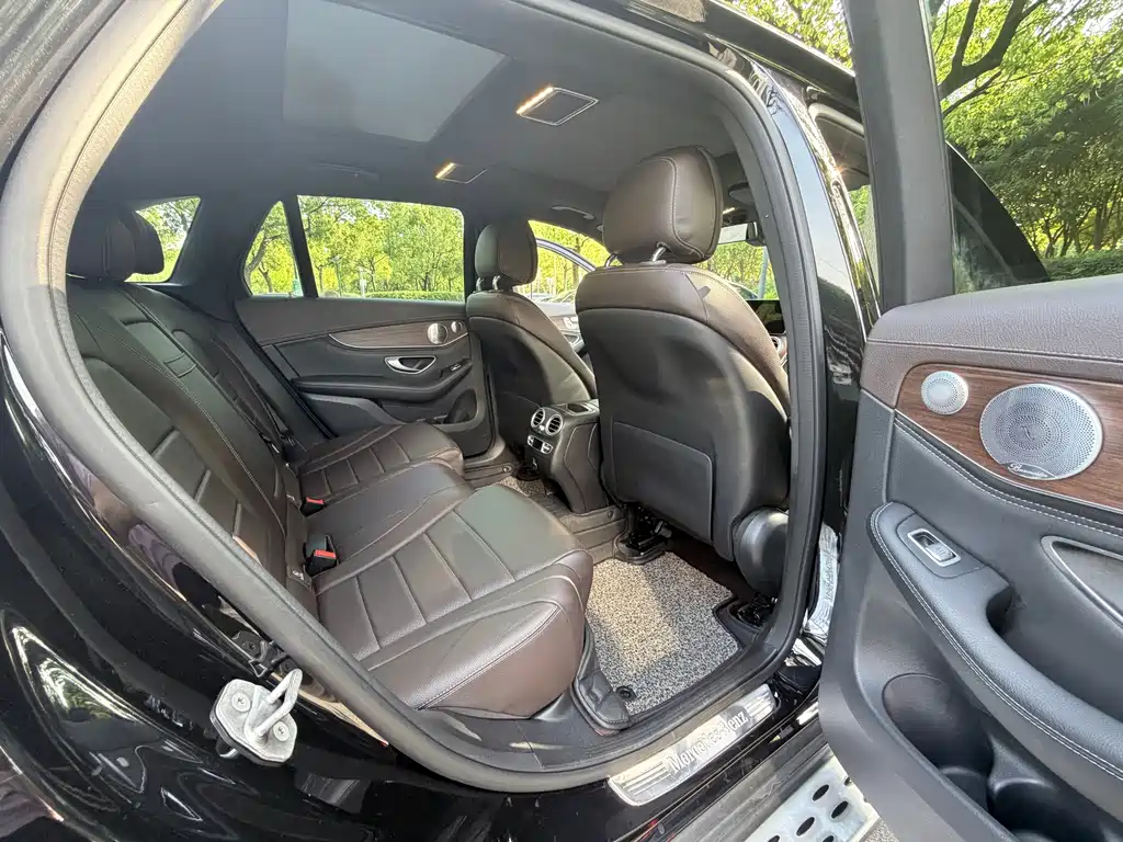 Mercedes-Benz GLC 2020 GLC 300 L 4MATIC luxury model купить на сайте DeffCars