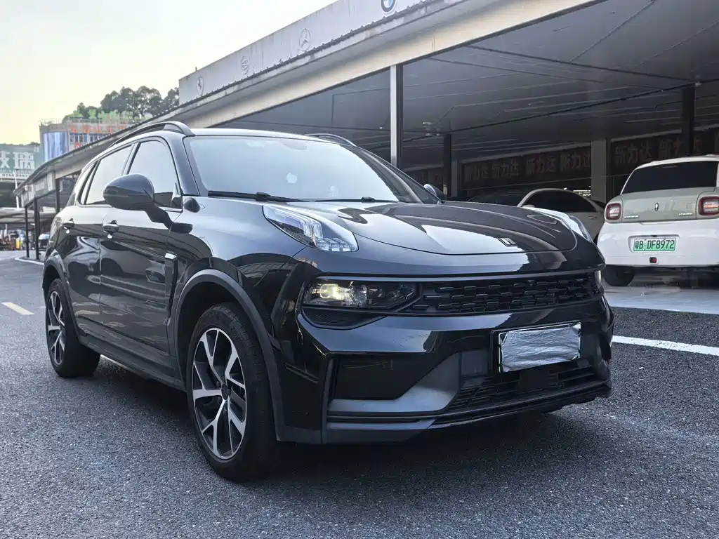 Lynk & Co 01 EM-P 2022 1.5TD PHEV Plus купить на сайте DeffCars