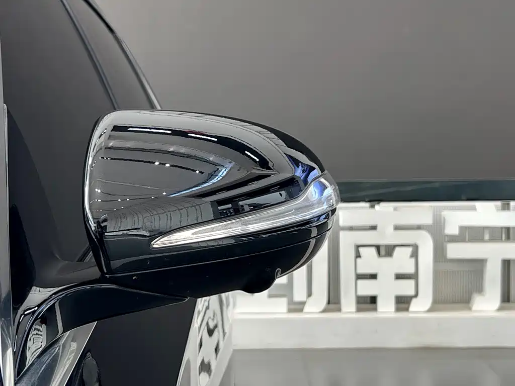 Mercedes-Benz E-Class 2020 Facelift E 300 L Special Edition купить на сайте DeffCars