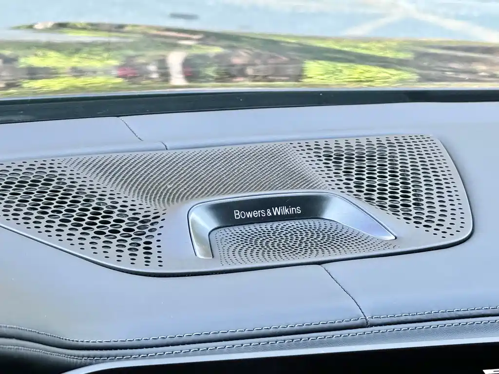 BMW X7 2022 xDrive40i Exclusive M Sports Package купить на сайте DeffCars