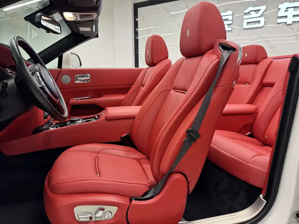 Dawn 2015 6.6T Standard Edition купить на сайте DeffCars