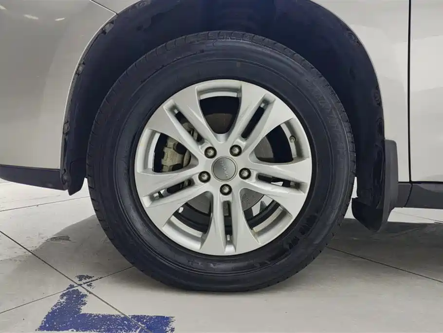 Haval M6 2017 1.5T automatic two-wheel drive premium model купить на сайте DeffCars