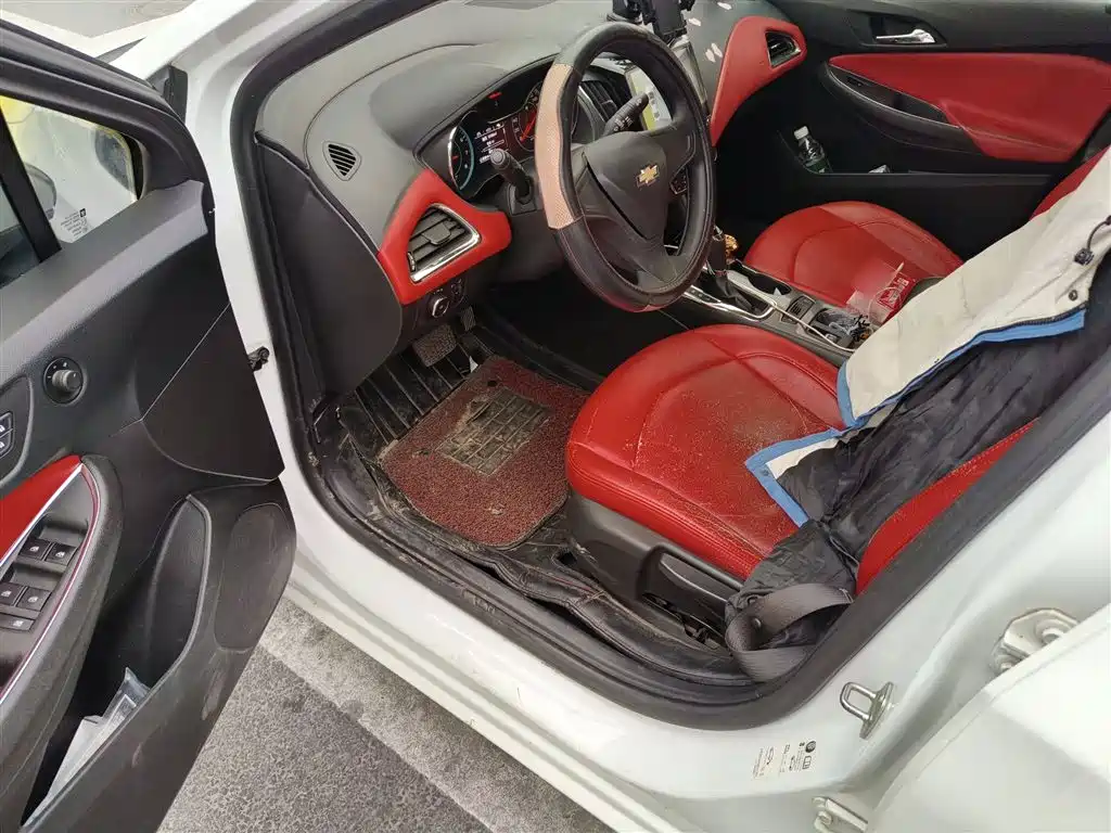 Cruze 2018 320 Automatic Pioneer Sunroof Edition купить на сайте DeffCars