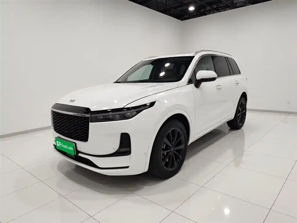 Ideal ONE 2021 extended range 6-seater version купить на сайте DeffCars