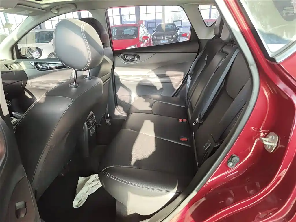 Tiida 2021 1.6L CVT Smart Travel Edition купить на сайте DeffCars