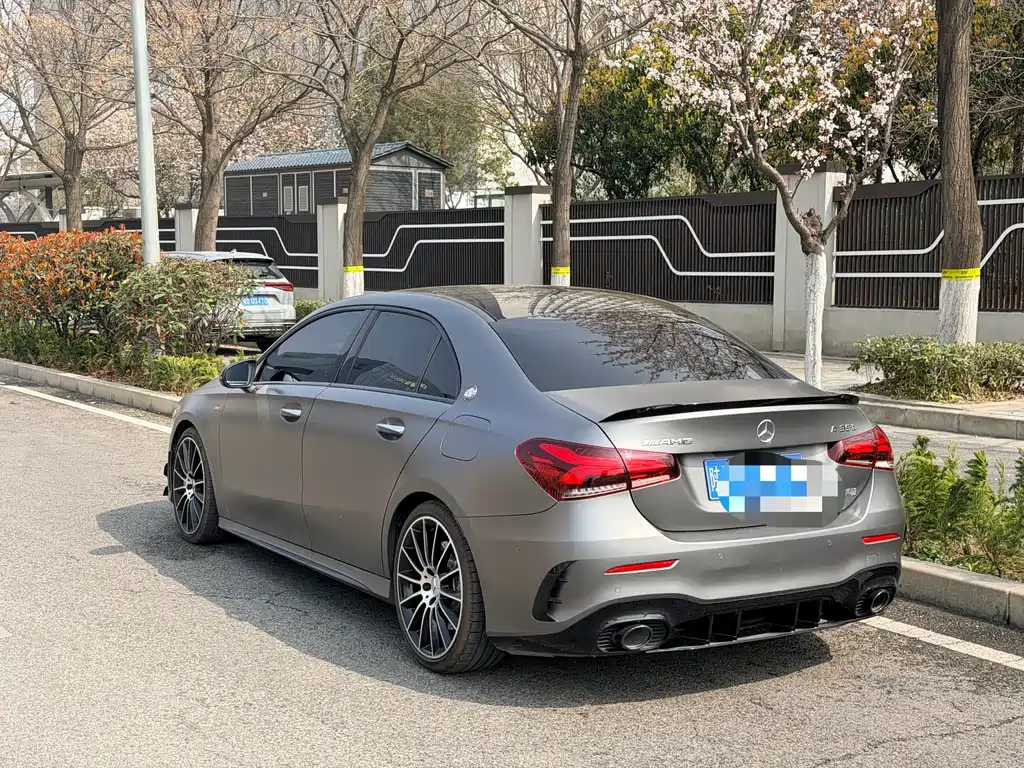 Mercedes-Benz A-Class AMG 2022 AMG A 35 L 4MATIC купить на сайте DeffCars