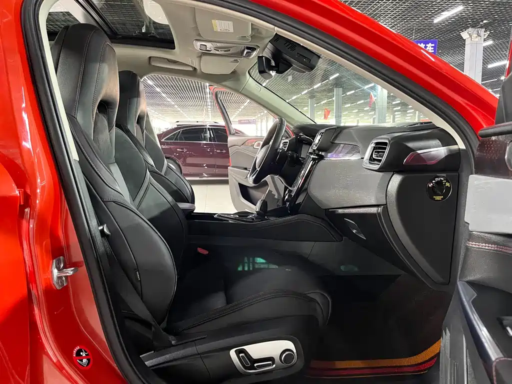 Lynk & Co 02 2019 1.5T DCT 2WD Pro Edition National VI купить на сайте DeffCars