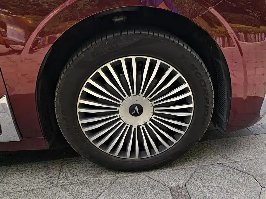 Lantu Dreamer 2025 PHEV four-wheel drive premium Kunpeng version купить на сайте DeffCars