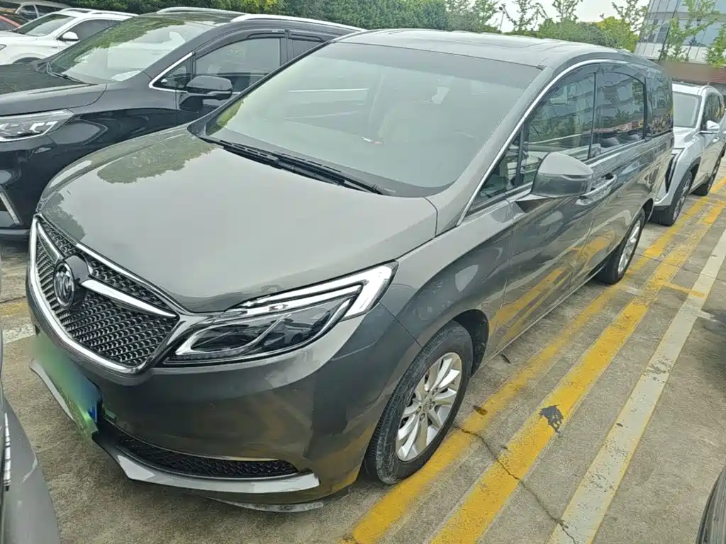 Buick GL8 2017 ES 28T Exclusive Type National V купить на сайте DeffCars