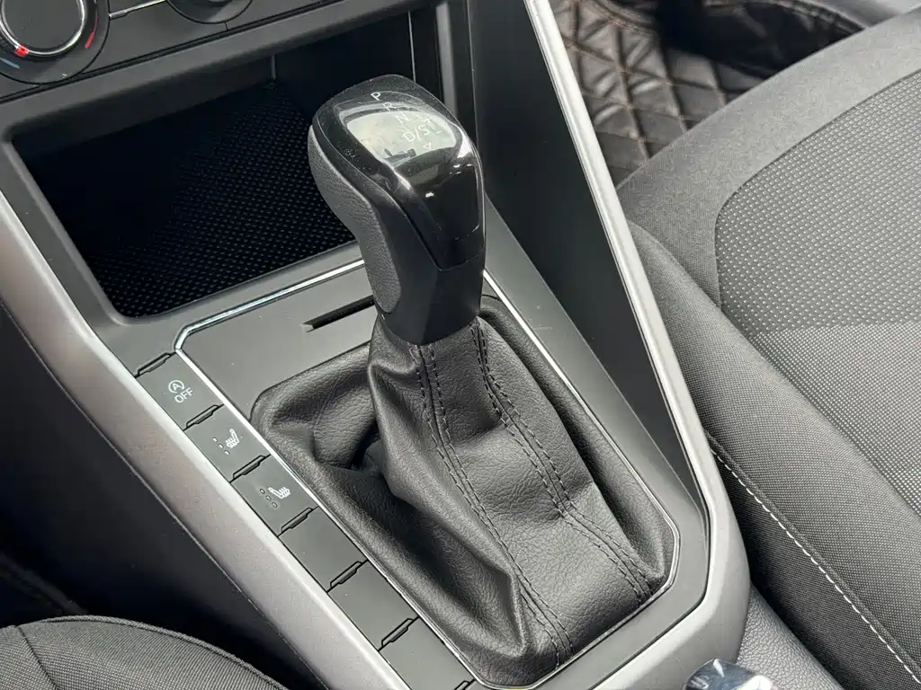 Polo 2023 Plus 1.5L Automatic Panoramic Enjoyment Edition купить на сайте DeffCars
