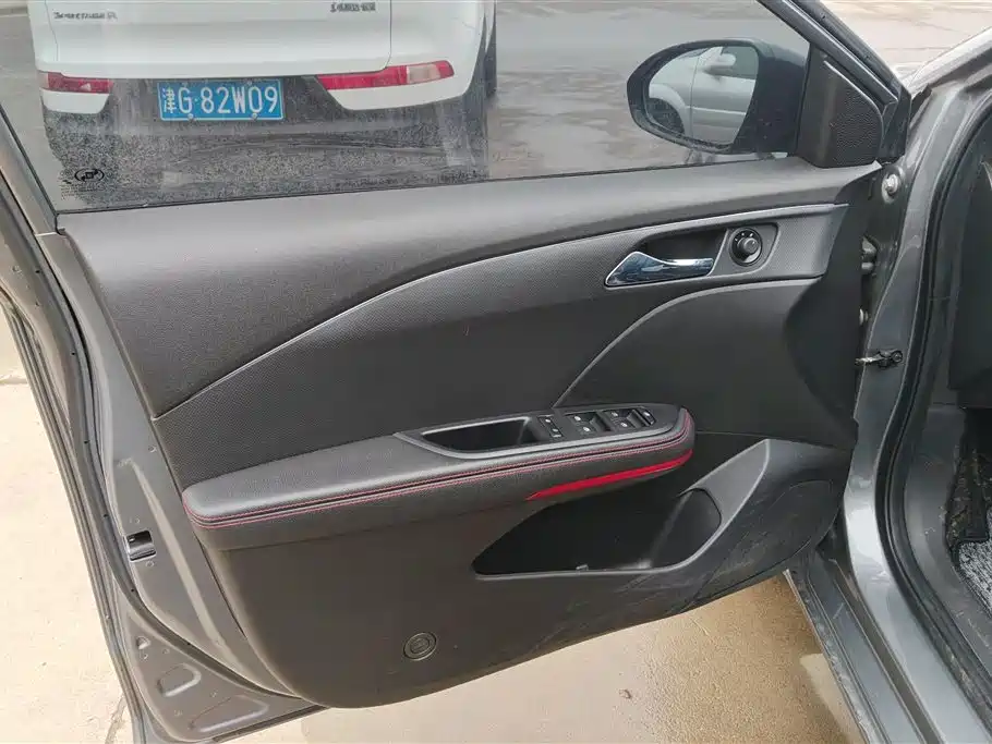 Cruze 2019 RS 330T Automatic Fun Edition National VI купить на сайте DeffCars