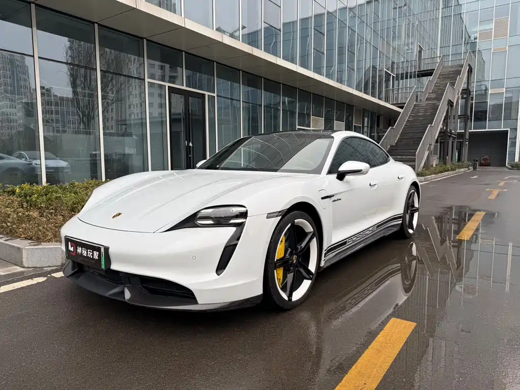 Taycan 2019 Taycan Turbo S купить на сайте DeffCars