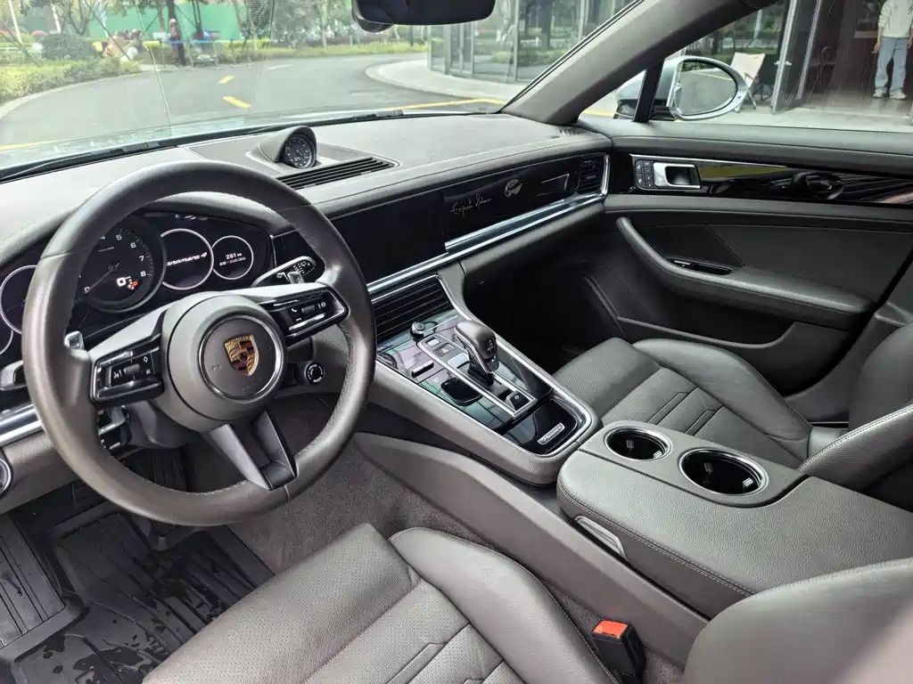 Panamera 2022 Panamera 4 Sport Turismo 2.9T купить на сайте DeffCars