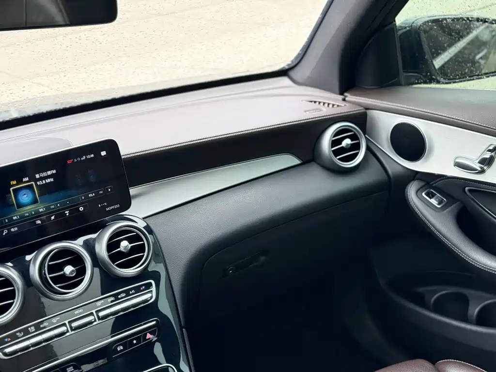 Mercedes-Benz GLC 2020 facelift GLC 260 L 4MATIC dynamic купить на сайте DeffCars