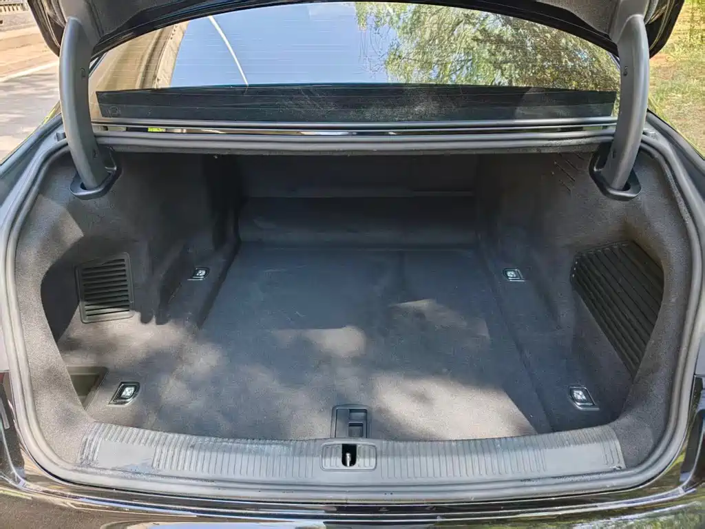 Audi A8 2021 A8L 50 TFSI quattro comfort type купить на сайте DeffCars