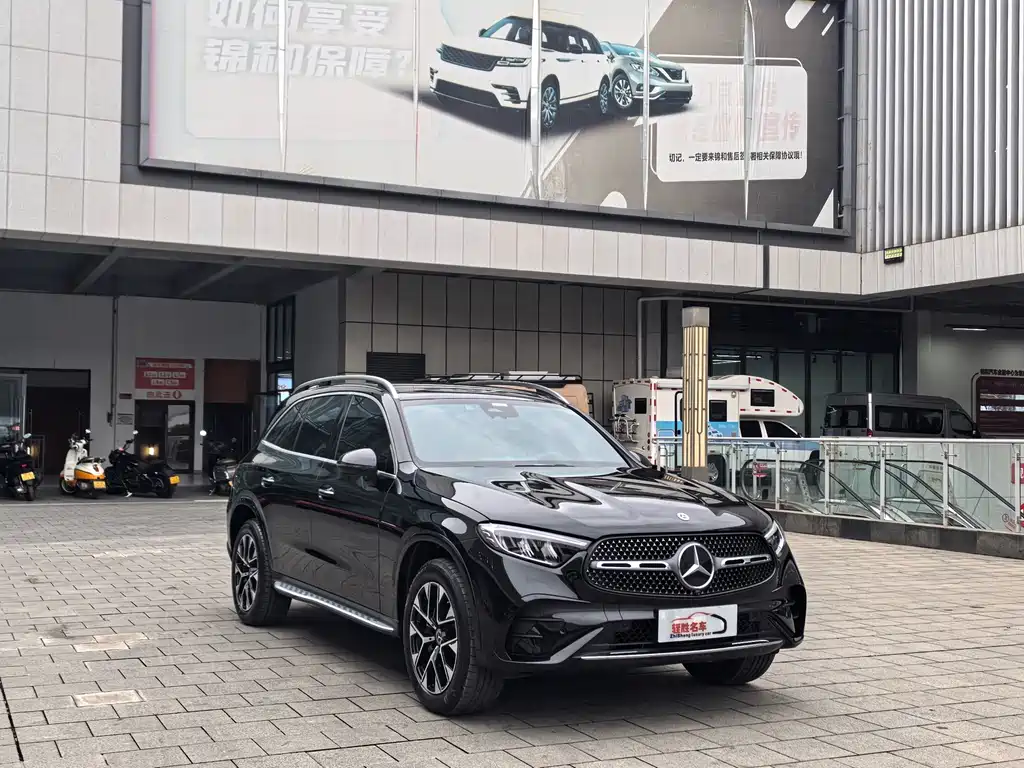 Mercedes-Benz GLC 2023 GLC 260 L 4MATIC luxury model 7 seats купить на сайте DeffCars