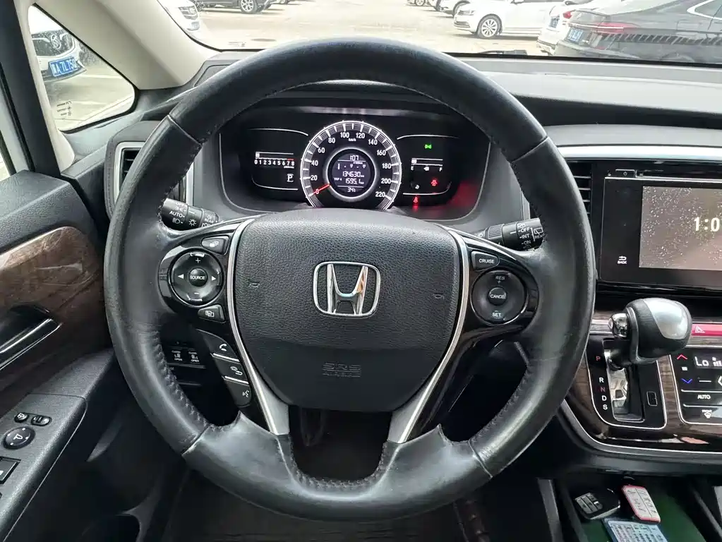 Odyssey 2017 2.4L Smart Edition купить на сайте DeffCars