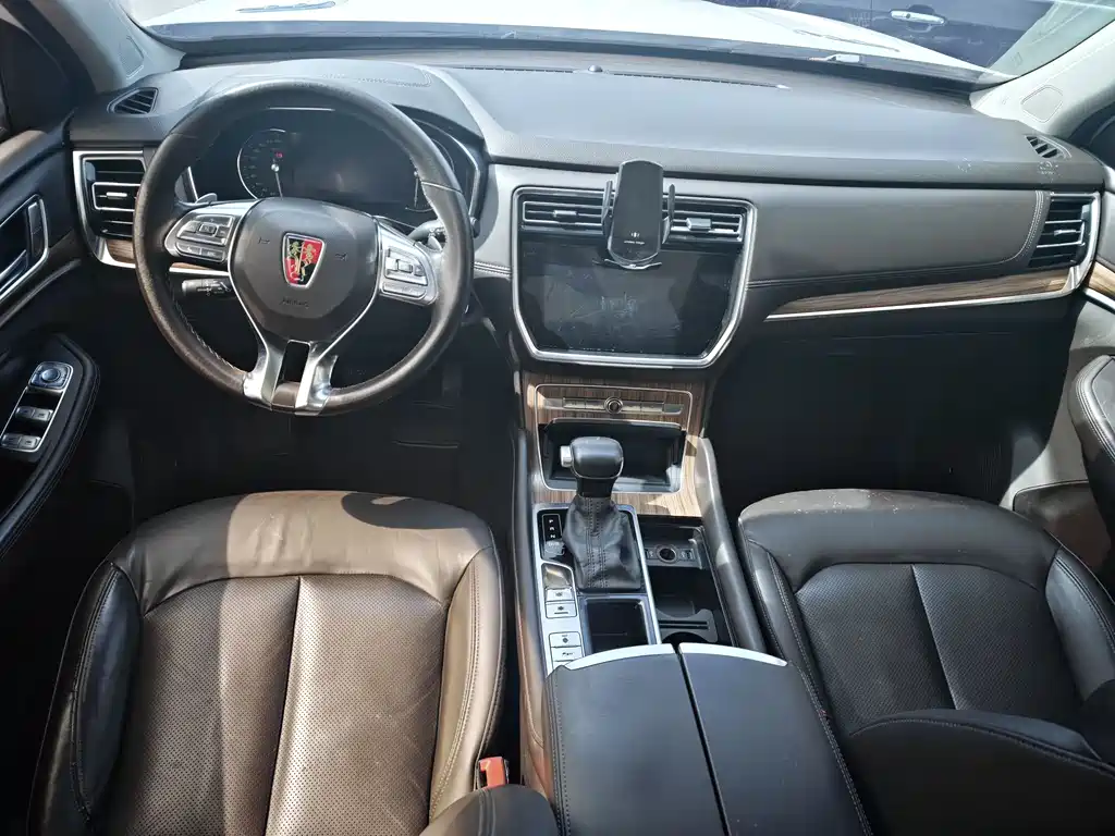 Roewe RX8 2018 30T two-wheel drive elite version купить на сайте DeffCars