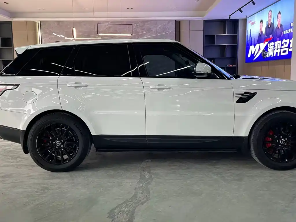 Range Rover Sport 2019 3.0 SC V6 Special Edition купить на сайте DeffCars