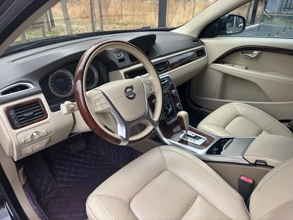 Volvo S80L 2012 2.0T T5 Zhizun Edition купить на сайте DeffCars