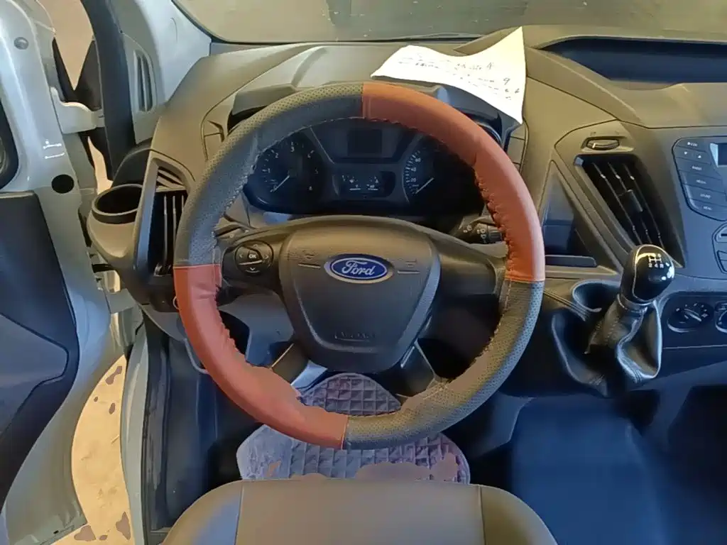 Transit 2019 2.0T Diesel Business Travel Type Center Axle Center Top 9 Seats National VI купить на сайте DeffCars
