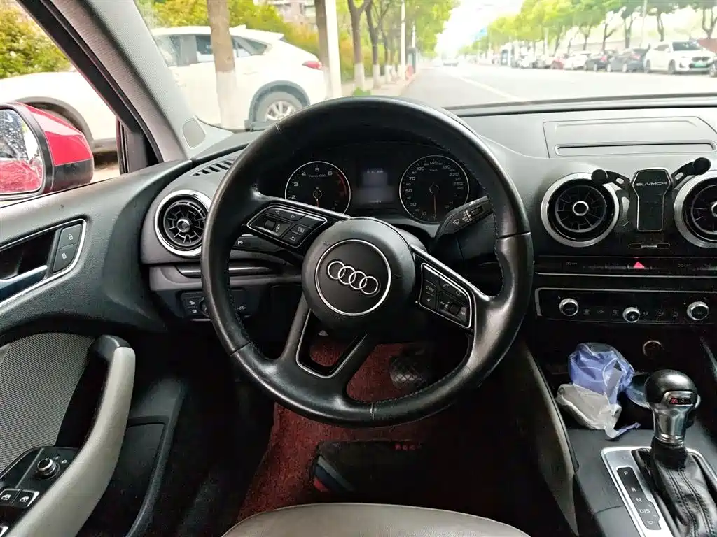 Audi A3 2019 Limousine 35 TFSI Fashion Type National VI купить на сайте DeffCars
