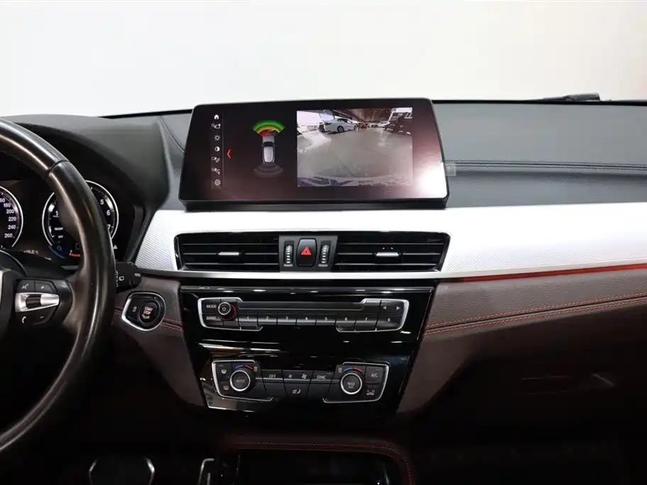 BMW X2 2022 sDrive25i Night Edition купить на сайте DeffCars
