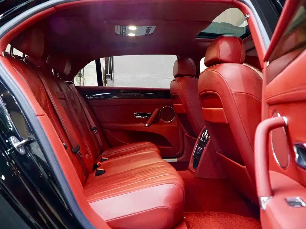 Flying Spur 2016 4.0T V8 Standard Edition купить на сайте DeffCars