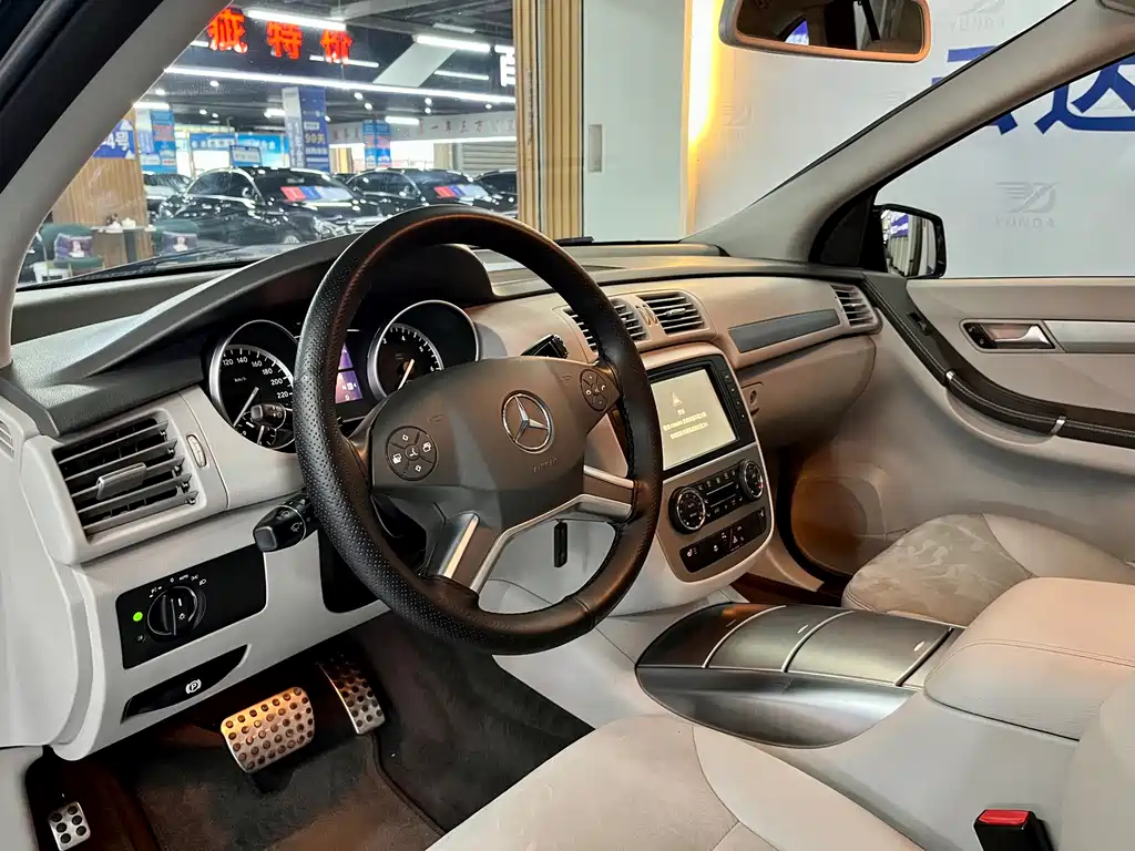 Mercedes-Benz R-Class 2014 R 320 4MATIC Business Model купить на сайте DeffCars